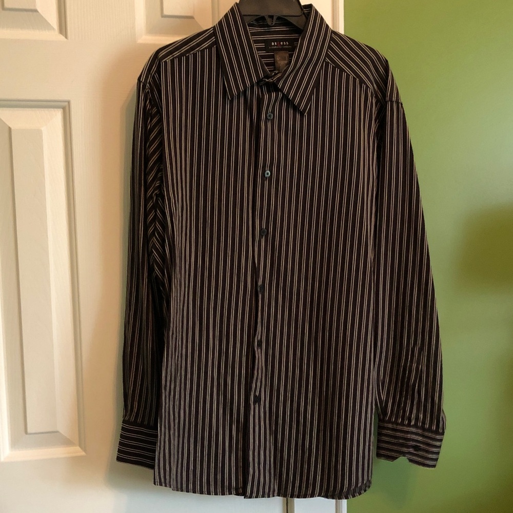 Black and off white stripe shirt